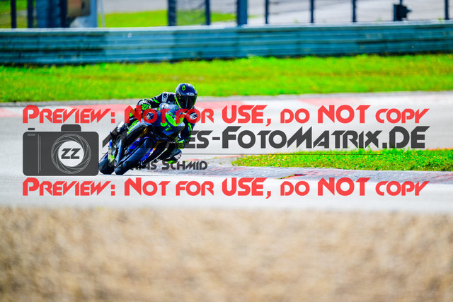 MaZZes_FotoMatrix_240911_6007705_8181 | WEISS