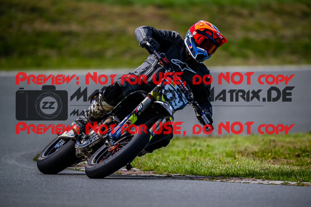 MaZZes_FotoMatrix_220903_2431 | S4