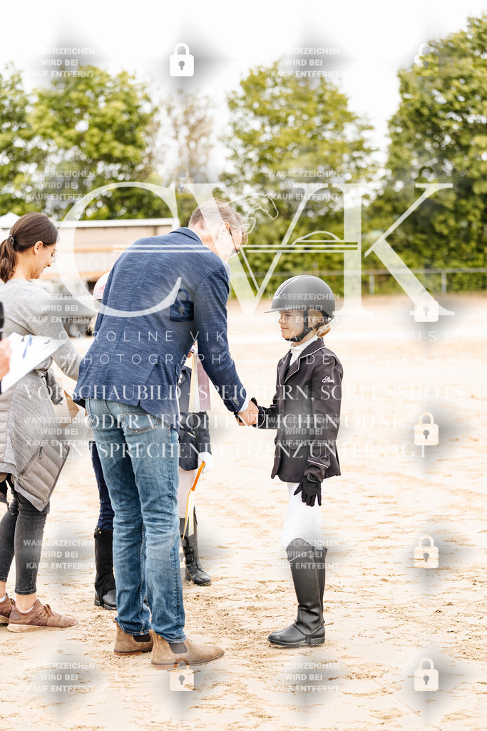 CK903887 | Turnierfotografie Pferdefotografie Trier Rheinland-Pfalz Pferdesport Reitsport Tierfotografie Sportfotografie Pferdevideo Pferdevideografie Equestrianvideography equestrianphotography  - Realisiert mit Pictrs.com