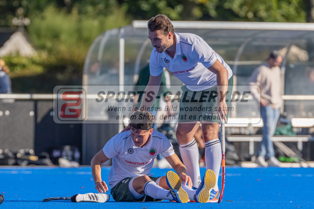 HK_20221009_100908 | 1. Bundesliga Herren Crefelder HTC - Uhlenhorst Mülheim am 9.10.2022 Crefelder HTC, Krefeld , Masi Pfandt ( Crefelder HTC #77 ) , Julius Hayner ( Crefelder HTC #6 )