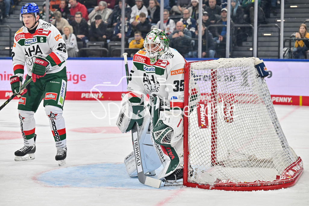 EHC RB München - Augsburger Panther | im Bild Markus KELLER (Augsburger Panther #35) / Freisteller / Einzelfoto / DEL: EHC RB Muenchen - Augsburger Panther, SAP Garden am 23.11.2024