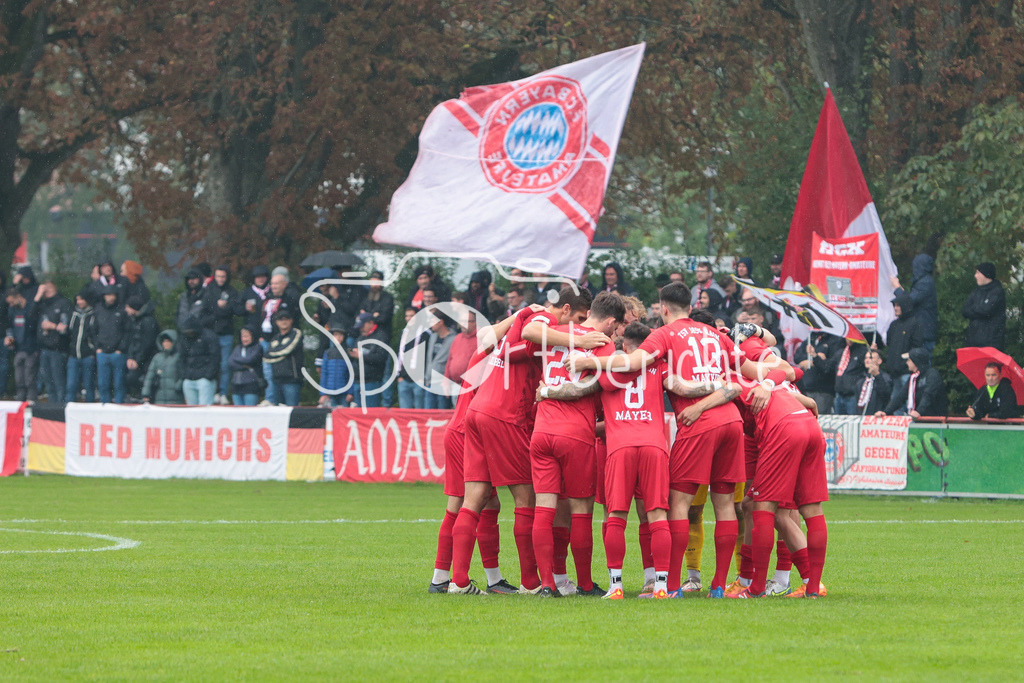 TSV Rain - FC Bayern Amateure | Die Hausherren motivieren sich nochmal vor der Partie