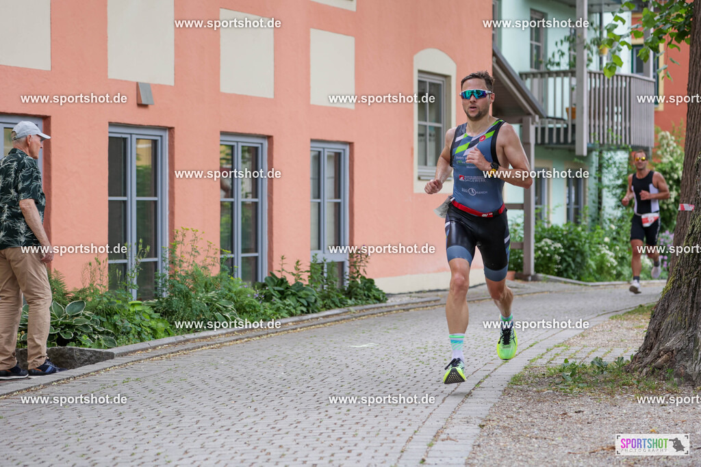 KSZ_6092 | Stadttriathlon Erding 2025. #yourpictrs #sportshot_your_pictrs @Sportshotphotography #stadttriathlonerding Copyright: www.sportshot.de