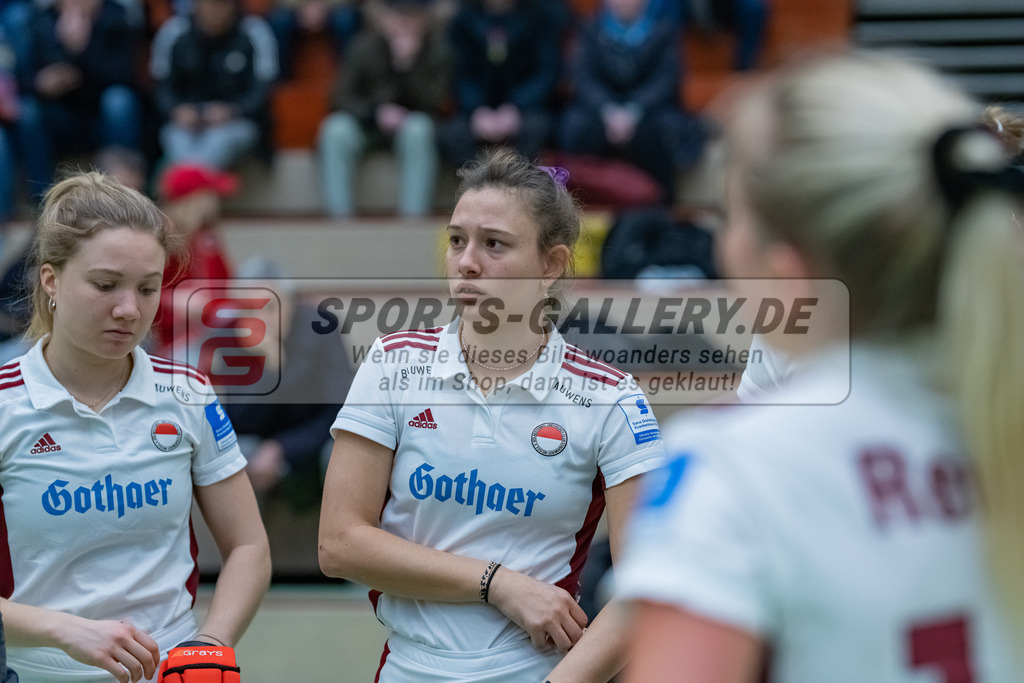 HK_20230122_103100 | 1. Bundesliga ( Halle ) Damen Crefelder HTC - Rot-Weiss Köln am 22.1.2023 Crefelder HTC  ( CHTC ) Halle Glockenspitz , Krefeld ,