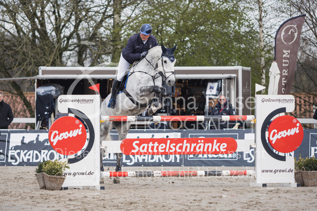 220402_HF-Laar_2PhM2-Spr-245 | SEASON OPENING 2022
Herford Laar
02.04.2022
07 Zwei-Phasen-Springprüfung Kl.M**