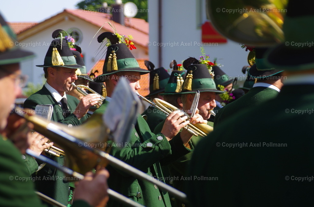IMGP3090 | fotografiert von Axel PollmannLeonhardi Wallfahrt Benediktbeuern und Murnau, Fronleichnam, Fasching, Landschaft im Loisachtal und Benediktbeuern  - Realisiert mit Pictrs.com