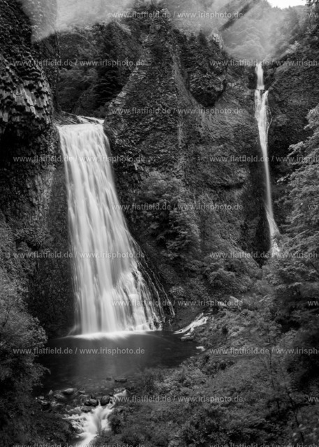 Wasserfall Cascade du Ray Pic | Landschaftsfoto aus der Ardeche, Wasserfall  schwarz weiß
