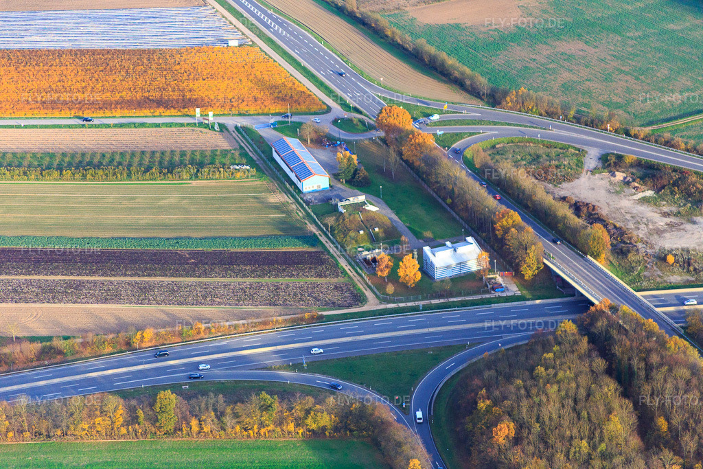 Luftbild: Wasserwerk Kandel in Kandel im Bundesland Rheinland-Pfalz in Deutschland. Foto: IMG_085242.jpg vom 08.11.2015 durch Werner Riehm/FLY-FOTO.deVG Kandel
