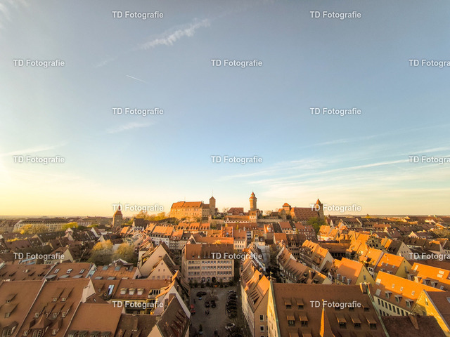 Nürnberg_Burg-192517 | Fotogalerie von Thomas Dettweiler mit Eventbildern und lizenzfreien Fotos. Perfekt als Wandbild, für Büro, Website oder private Nutzung. - Realisiert mit Pictrs.com