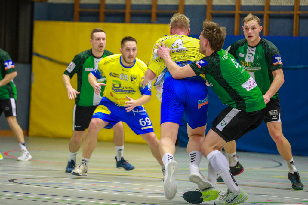 SVN_HcTvRhede_131225_070 | Bildergalerie von Sport-Ereignissen aber auch von weiteren spannenden Dingen - nicht nur vom Niederrhein. In Anlehnung an den bekannten Spruch von Hanns Dieter Hüsch heißt das Motto: "Niederrhein ist überall".  - Realisiert mit Pictrs.com