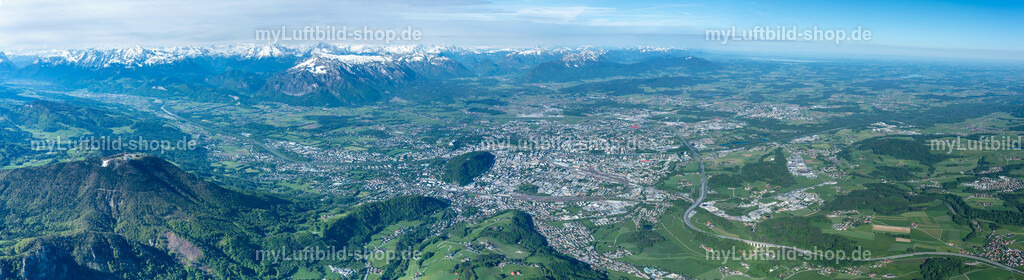 luftbild-salzburg-stadt-bruno-kapeller-2 | Luftbild von der Stadt Salzburg in Österreich. Dieses Luftbild wurde aus mehreren Aufnahmen zusammengesetzt und kann Stitching-Fehler (Parallaxenfehler) enthalten. - Realisiert mit Pictrs.com