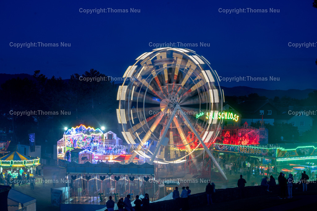 DSC_5202 | ble, Lorsch, Johannisfest,,Riesenrad in Langzeitbelichtung, Bild: Thomas Neu
