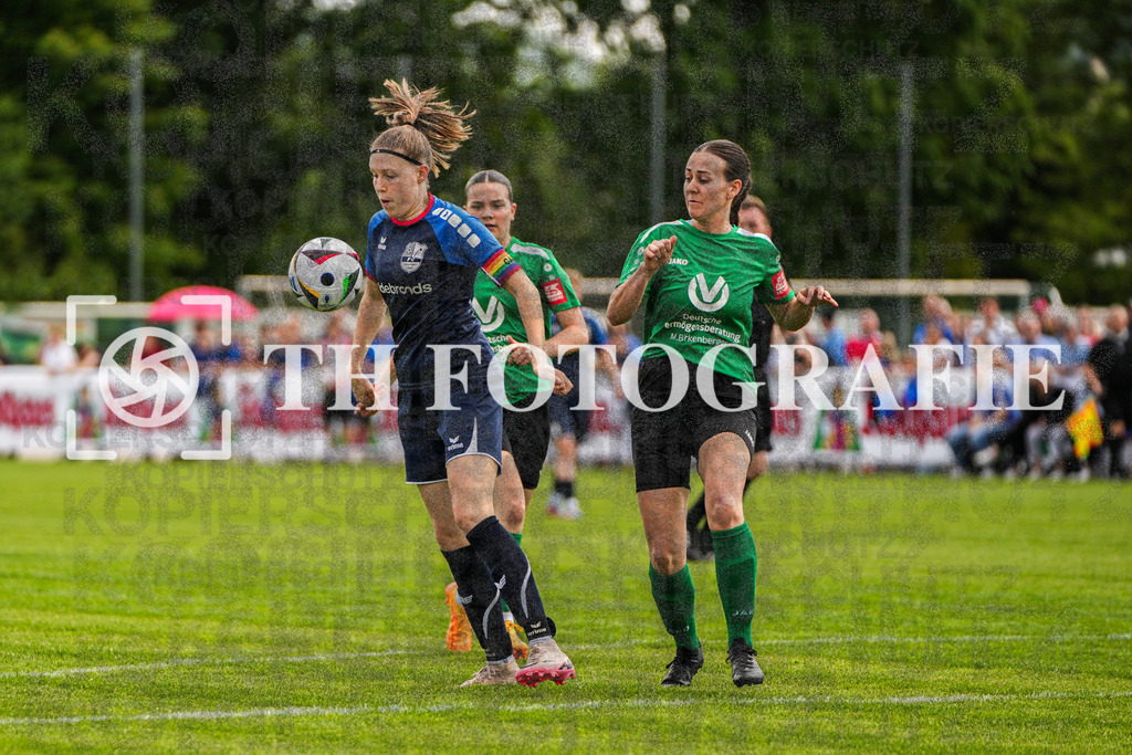 GER, FC Hauingen - SV Waldhaus, Frauen-Fussball, Rothaus Bezirkpokal, Finale, Saison 2024/2025, 29.05.2025 | GER, FC Hauingen - SV Waldhaus, Frauen-Fussball, Rothaus Bezirkpokal, Finale, Saison 2024/2025, 29.05.2025Foto: TH Fotografie/Alessio Bosco