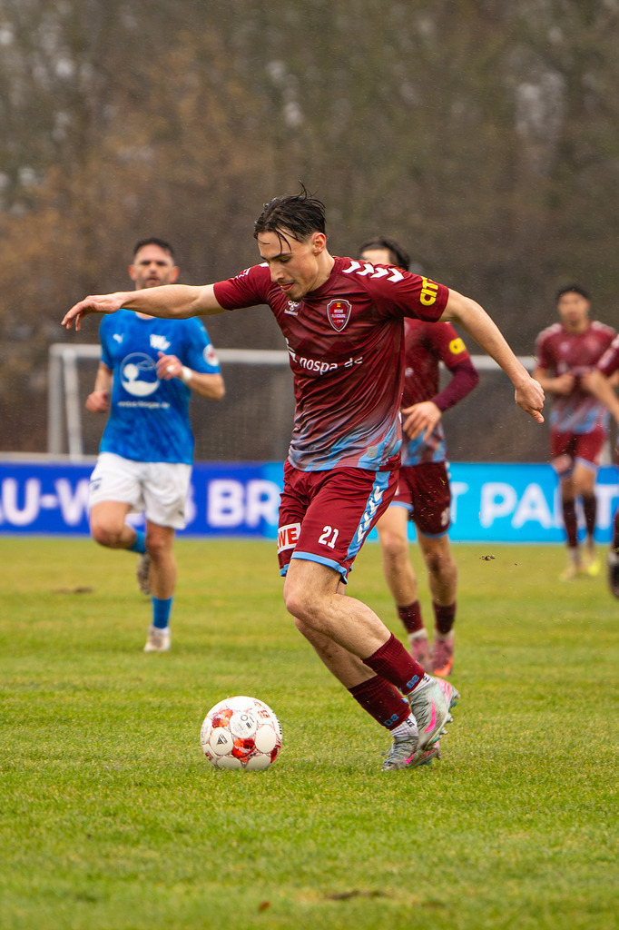 Fußball I Herren I Saison 2025-2026 I Regionalliga Nord I 23. Spieltag I TuS Blau-Weiß Lohne - SC Weiche Flensburg 08 I 0319 | Ole Wagner (21, SC Weiche Flensburg 08) - Realisiert mit Pictrs.com