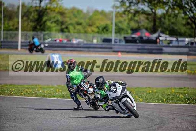 pubi5390 | Professionelle Fotos von Sportveranstaltungen, aber auch Hochzeiten und anderen Events. - Realisiert mit Pictrs.com