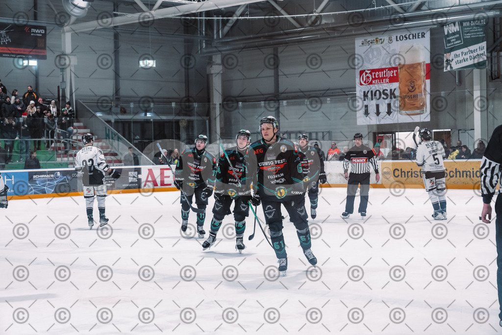 Alligators_vs_Passau_03_12_2025-62 | Höchstadt Alligators Fotogalerie: Eishockey-Action aus Franken. Professionelle Spielfotos, Portraits & Stadionbilder zum Download. Jetzt entdecken! - Realisiert mit Pictrs.com
