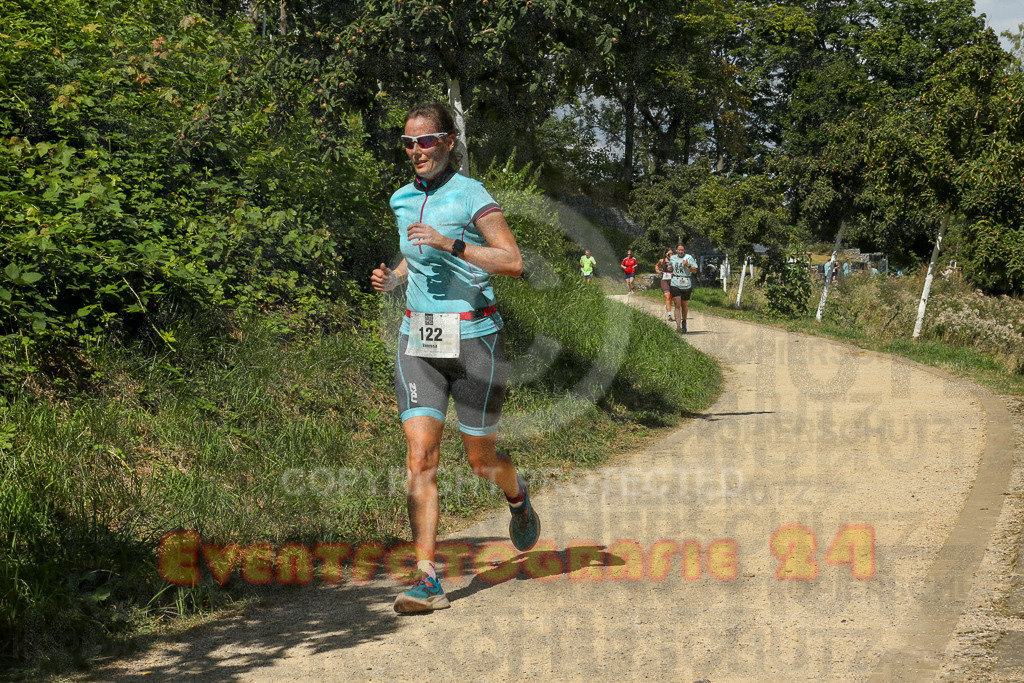 250824_1236_EX1_9883 | Sportfotografie im Rhein-Sieg Kreis, Köln, Bonn, NRW, Rheinland Pfalz, Hessen, etc. Unser Tätigkeitsfeld umfasst den Laufsport vom Volkslauf über den Marathon, Duathlon, Triathon bis zum Ultralauf wie Kölnpfad Ultra oder Schindertrail.