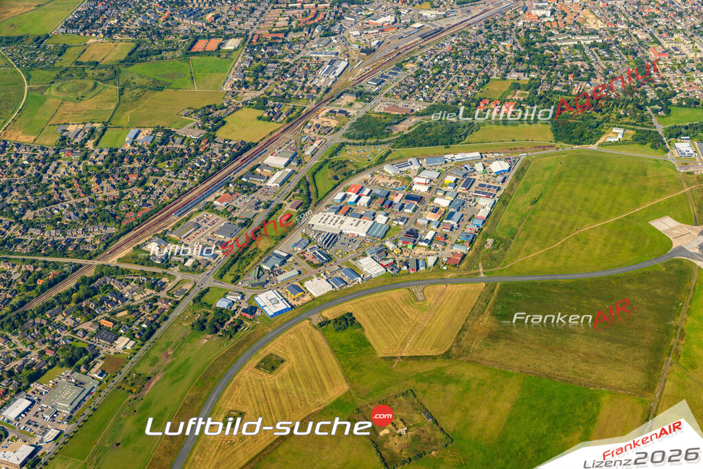 Luftbild Vs Google Maps  Ost  Sylt -Das Luftbild wurde 2025 vom UL-Flugzeug heraus erstellt ( keine Drohnenluftbilder ) - Hochauflösende Luftaufnahme -Nicht vergleichbar mit Google Maps oder Satelittenbilder- Die Geschenkidee !Mit Lizenz und Bildrechte bestellbar