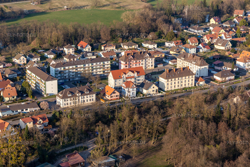 Luftbild: Rue Saint-Just le Martel in Scheibenhard im Bundesland Bas-Rhin in Frankreich. Foto: IMG_130990.jpg vom 22.03.2022 durch Werner Riehm/FLY-FOTO.de