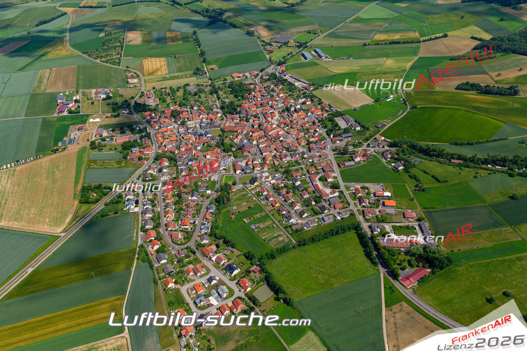 aktuelles Luftbild von  Aidhausen  - Luftaufnahme wurde 2019 von https://frankenair.de mittels Flugzeug (keine Drohne) erstellt.