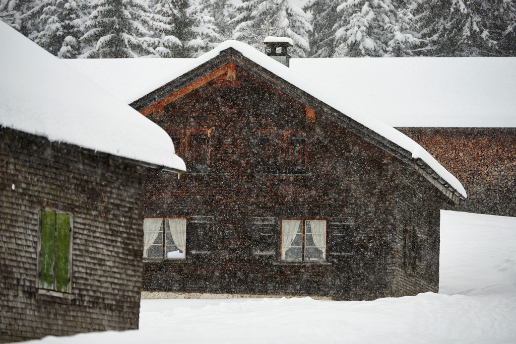 Vorsaeß Huetten im Winter | Dornbirn, Austria - January 17, 2015: Vorsaeß Huetten im Schneetreiben. - Realisiert mit Pictrs.com