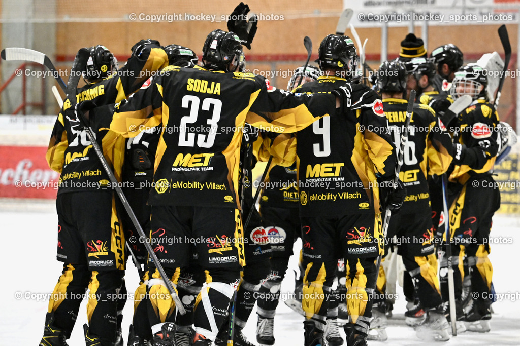 EC MET PHOTOVOLTAIK HORNETS SPITTAL vs. EV ZELTWEG MURTAL LIONS | #9 Essmann Kevin EC Hornets Spittal, Jubel EC Hornets Spittal Mannschaft, #96 Peharz Joshua EC Hornets Spittal, #23 Sodja Urban EC Hornets Spittal, EC MET PHOTOVOLTAIK HORNETS SPITTAL vs. EV ZELTWEG MURTAL LIONS, EC MET PHOTOVOLTAIK HORNETS SPITTAL vs. EV ZELTWEG MURTAL LIONS am 08.02.2026 in Spittal an der Drau (Eissportzentrum Spittal), Austria, (Photo by Bernd Stefan)
