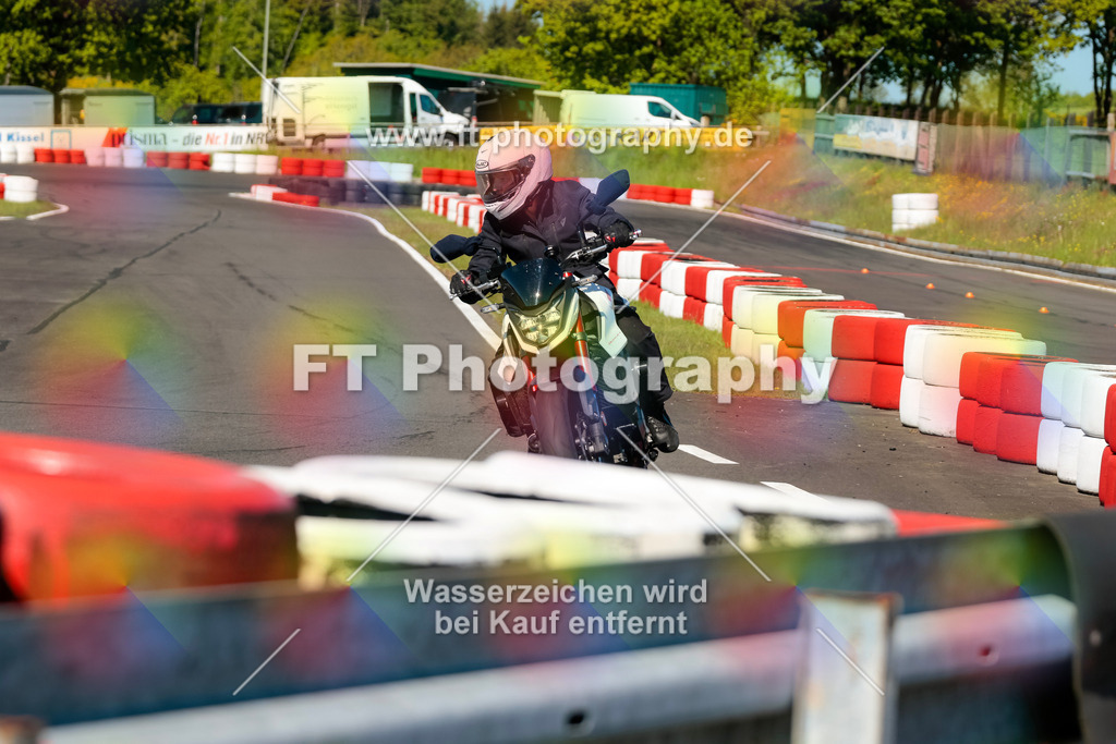 Moto-TeamOBK-21707 | Hier findet Ihr Bilder von Touristenfahrten auf der Nürburgring Nordschleife oder von anderen Veranstaltungen die ich besucht habe. Viel Spass beim Durch Schauen 