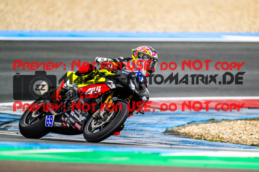 MaZZes_FotoMatrix_240419_6007705_0762 | SSP600