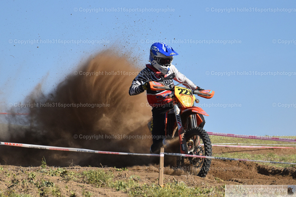 DSC_0499 | Sportfotografie , Motorsport, Motoross, Reitsport, Mointainbike, Enduro,
Landschaft , Outdoor, Eventfotografie, Landschaft, Bilder online bestellen - Realisiert mit Pictrs.com