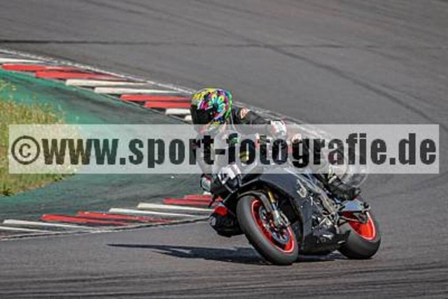 spof9001 | Professionelle Fotos von Sportveranstaltungen, aber auch Hochzeiten und anderen Events. - Realisiert mit Pictrs.com