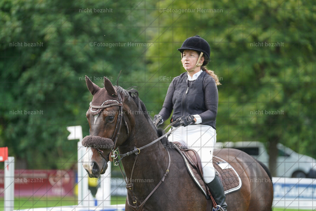 20240706-FAH06271 | Grafing Turnierfotos, Reitverein Ebersberg, Turnierfotografen Bayern, reitsportbilder, Pferdefotograf, reitsportfotograf, Sportbilder, Reitsportfotografie, Fotoagentur Herrmann, Turnierfotograf