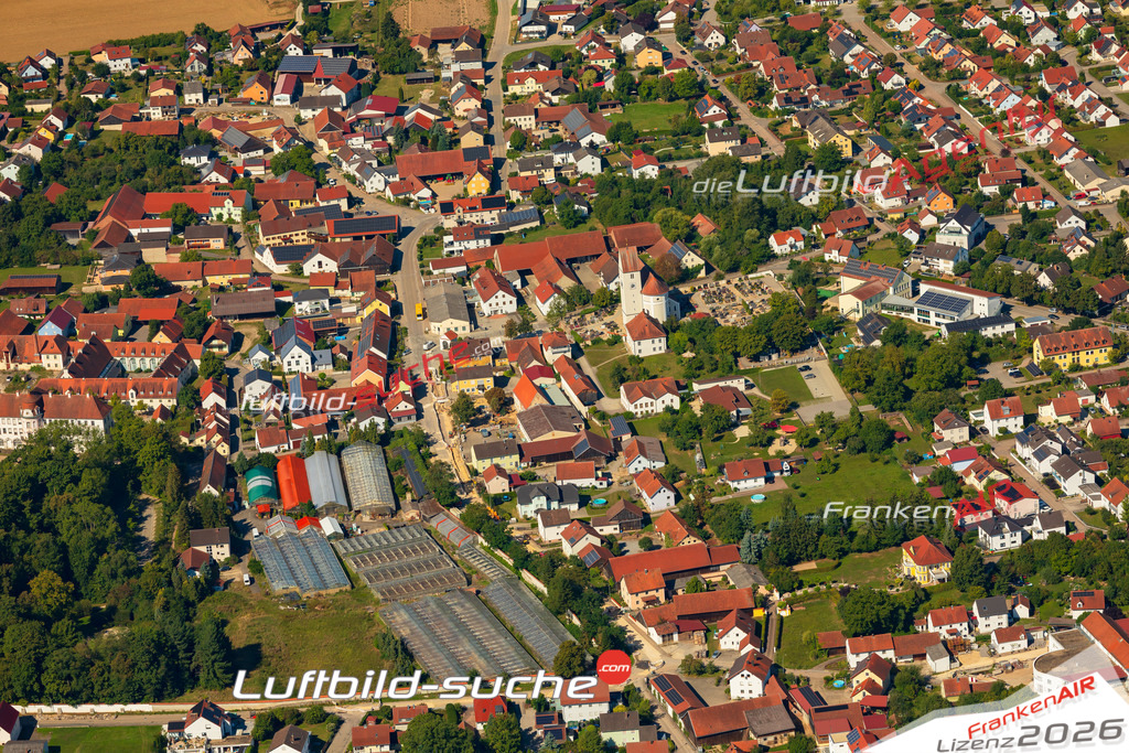 Luftaufnahme von  Alteglofsheim - Die Luftaufnahme wurde 2025 vom UL-Flugzeug heraus erstellt ( keine Drohne ) - Hochauflösende Luftaufnahme - für professionelle Ausdrucke geeignet. Die Geschenkidee !Mit Lizenz und Bildrechte bestellbar