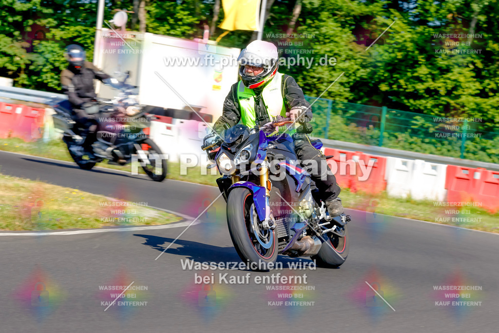_MOT8927 | Hier findet Ihr Bilder von Touristenfahrten auf der Nürburgring Nordschleife oder von anderen Veranstaltungen die ich besucht habe. Viel Spass beim Durch Schauen 
