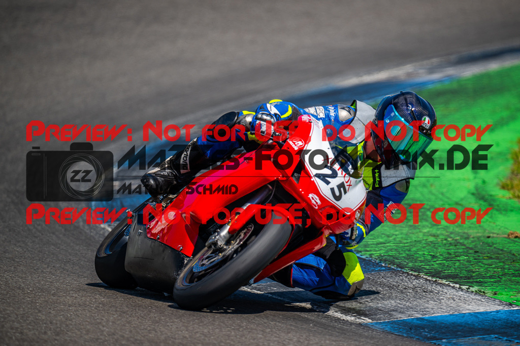 MaZZes_FotoMatrix_240520_6007705_5309 | ROT