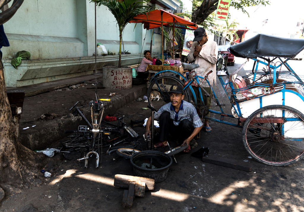 Bangkok-Asia-16 | G-VBJNHHY5Q4 #phowoto #wolfgang #weber #Hamburg #germany #photography #sell #picturestobuy #buy #pictures #sell #sport #travel #architecture #city #street #makro  - Realisiert mit Pictrs.com