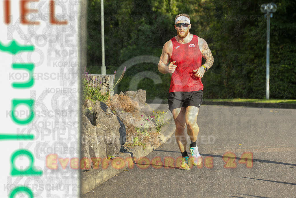 250801_1911_EX1_7260 | Sportfotografie im Rhein-Sieg Kreis, Köln, Bonn, NRW, Rheinland Pfalz, Hessen, etc. Unser Tätigkeitsfeld umfasst den Laufsport vom Volkslauf über den Marathon, Duathlon, Triathon bis zum Ultralauf wie Kölnpfad Ultra oder Schindertrail.