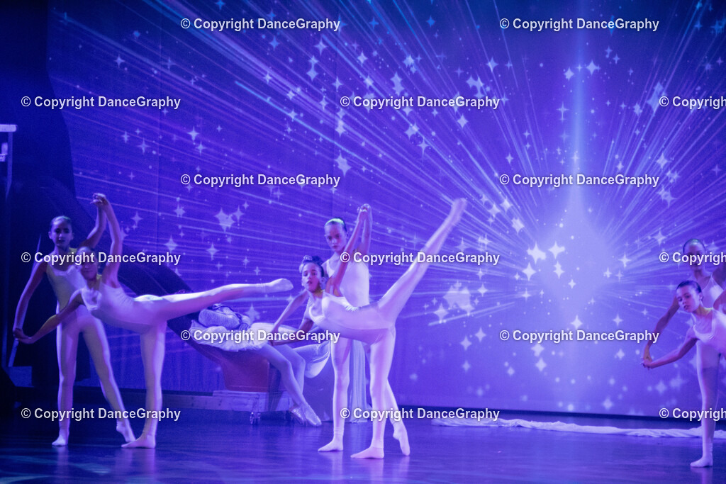 GPHY2284 | DanceGraphy - Realisiert mit Pictrs.com