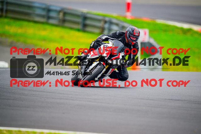 MaZZes_FotoMatrix_240804_6007705_7337 | Fotograf Mathias Schmid
Sportfotograf,
Eventfotograf,
Hochzeitsfotograf,
Portraitfotograf