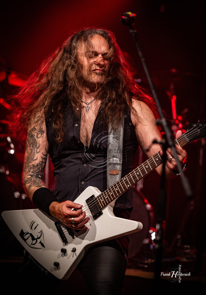 Cherokee | Frank Herberich Fotografie, Frank Herberich, Fotografie, Hochzeit, Portrait, St. Peter Ording, Ording, Westerhever, Nordsee, Frank Fotografie, Hardheim,  Odenwald,Walldürn, Band,Eventfotografie - Realisiert mit Pictrs.com