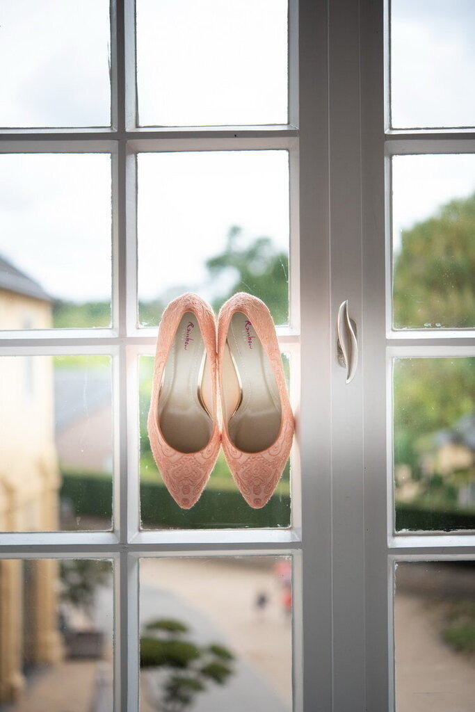 Get_Ready_Hochzeitsfotos_223 | Mein Name ist Arkadius. Ich fotografiere Ihre Hochzeit in Frankfurt und im Umkreis von 200 km. Als Fotograf bin ich noch bekannt im Bereich Business- und Modefotografie.