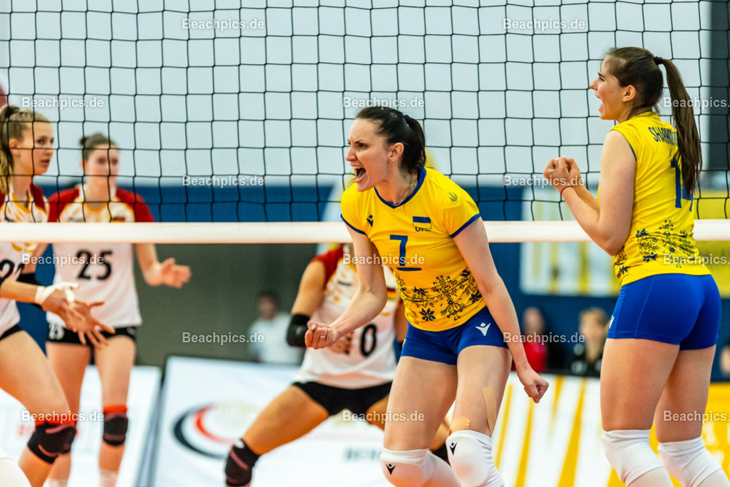 2023-00070925-Freundschaftsspiel-Deutschland-Ukraine | Jubel Svitlana DORSMANN UKR 20.05.2023; Berlin Foto: Gerold Rebsch - www.beachpics.de
