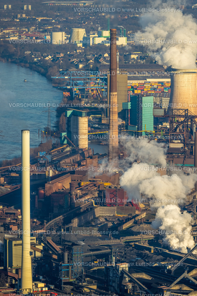 Duisburg241201904 | Luftbild, Hüttenwerke Krupp Mannesmann HKM am Fluss Rhein, Kokerei und Kühltürme, Rauchwolken, Hüttenheim, Duisburg, Ruhrgebiet, Nordrhein-Westfalen, Deutschland