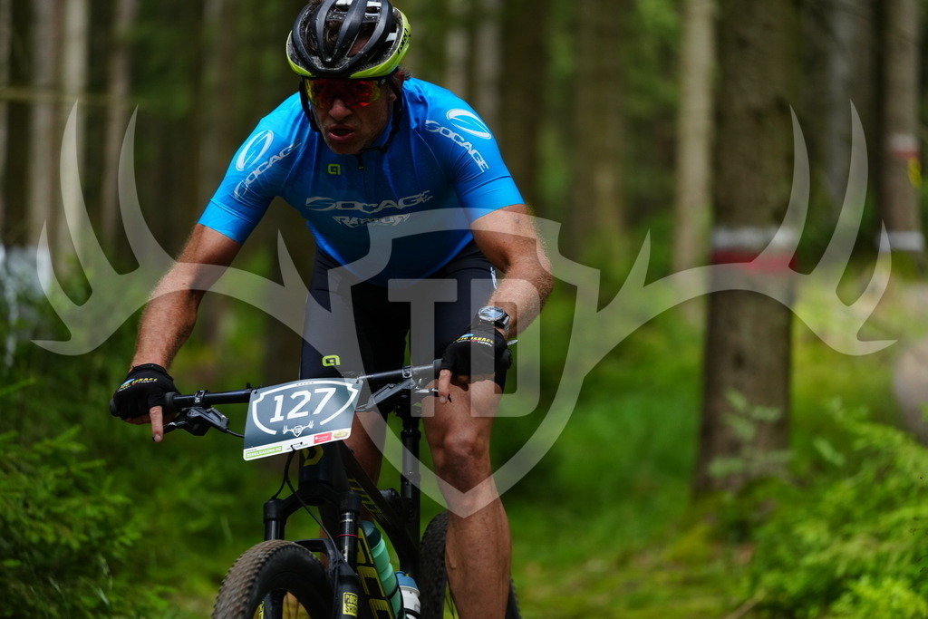 FC100134 | Fotogalerie der Treibjagd im Dunkelwald - Dein MTB Etappenrennen im Erzgebirge - Realisiert mit Pictrs.com