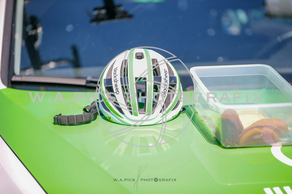 ..... | WELS, AUSTRIA, 27.April 24, 63 RAIFFEISEN KIRSCHBLÜTENRENNEN, Image shows: Photo: WAPICS / Andreas Willdoner