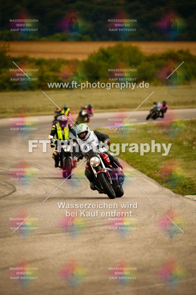 _MOT7600 | Hier findet Ihr Bilder von Touristenfahrten auf der Nürburgring Nordschleife oder von anderen Veranstaltungen die ich besucht habe. Viel Spass beim Durch Schauen 