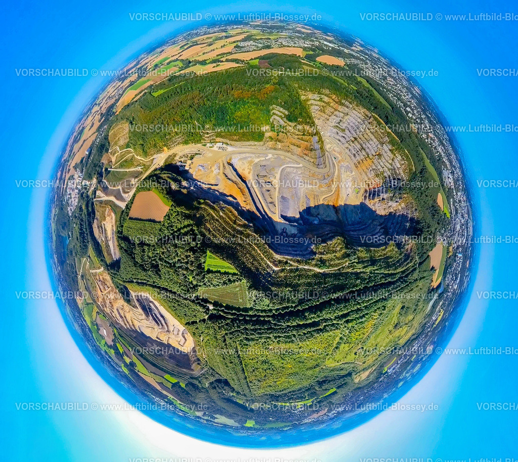 Wuelfrath240890752Steinbruch | Luftbild, Steinbruch Rützkausen, Rheinkalk Kalksteinbruch, Waldgebiet, Erdkugel, Fisheye Aufnahme, Fischaugen Aufnahme, 360 Grad Aufnahme, tiny world, little planet, fisheye Bild, Rützkausen, Wülfrath, Ruhrgebiet, Nordrhein-Westfalen, Deutschland