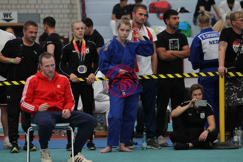 JT6F0472 | Fotos vom Adler Cup - Pictures from Adler Cup

Hier findet Ihr alle Eindrücke und großen Momente der Adler Cup Wochenenden. Here you will find all impressions and great moments of the Adler Cup weekends. - Realisiert mit Pictrs.com