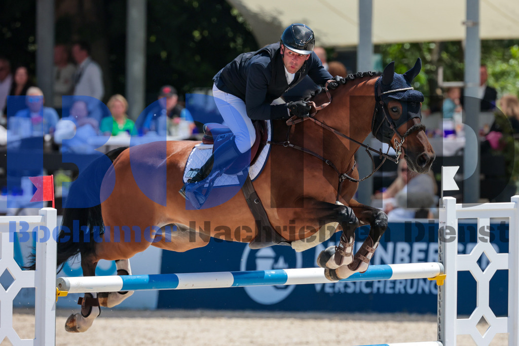 SES_BALOPT20240608-82 | bond - Realisiert mit Pictrs.com