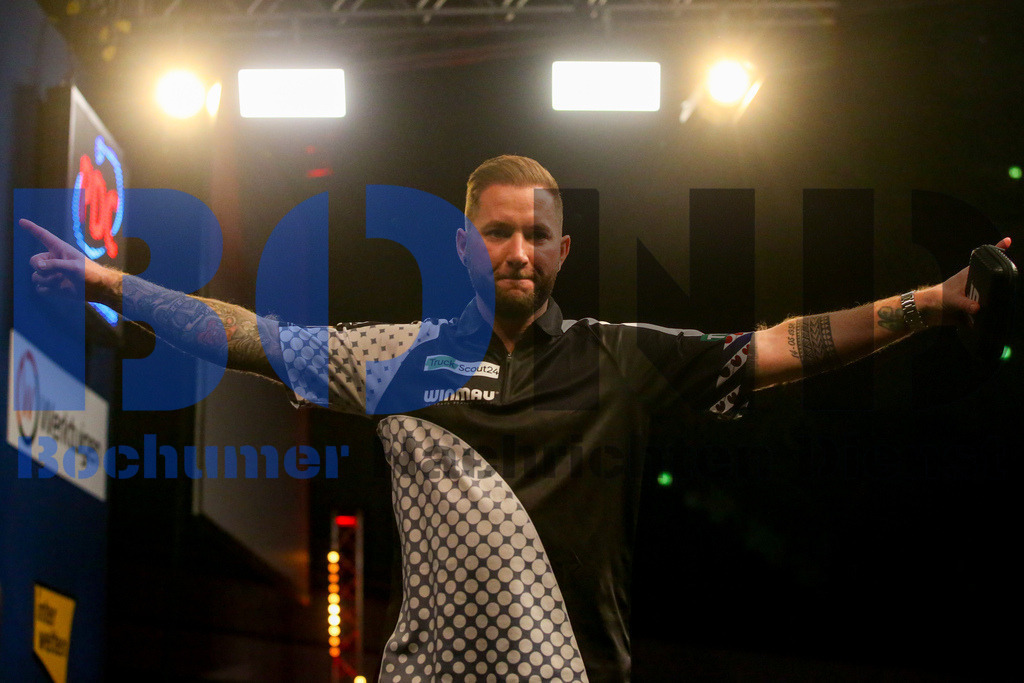  29.10.2023 - 
 | Sebastian Sendlak / Bochumer Nachrichtendienst (BOND) - PDC European Darts Championship: Viertelfinale {Persons shown} - Realisiert mit Pictrs.com