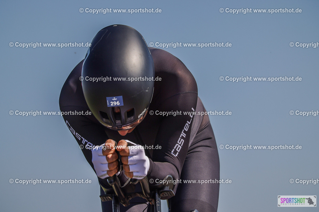 368A2925 | Neusiedlersee Radmarathon 2026@sportshot_your_pictrs #yourpictures#roadtowm2029 #nrm #neusiedlerseeradmarathon #neusiedlersee #neusiedlerseetourismus #burgenland #mörbisch #nrm26 #burgenlandtourismus #voglundco #poweredbyburgenlandtourismus #radsport #rad #marathon #ucigranfondo #visitburgenland #ucigranfondoworldseries